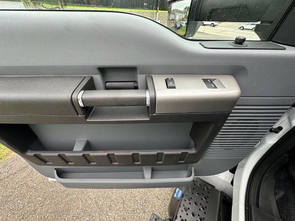 New 2026 Ford F750 2WD Regular Cab Super Duty image 18