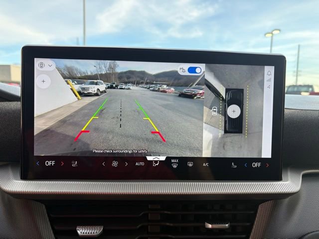 Used 2025 Ford Explorer ST image 19