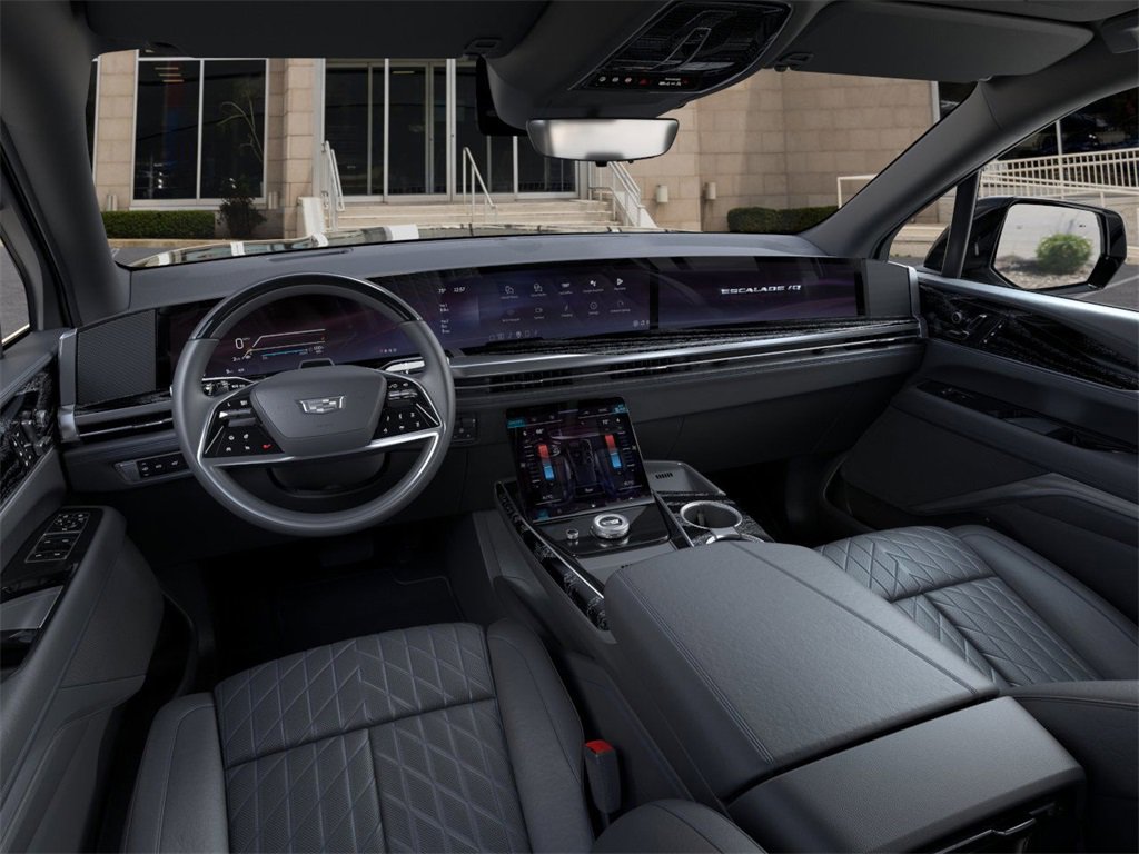 New 2025 Cadillac Escalade IQ Luxury 1 w/ Smart Trailering package image 15