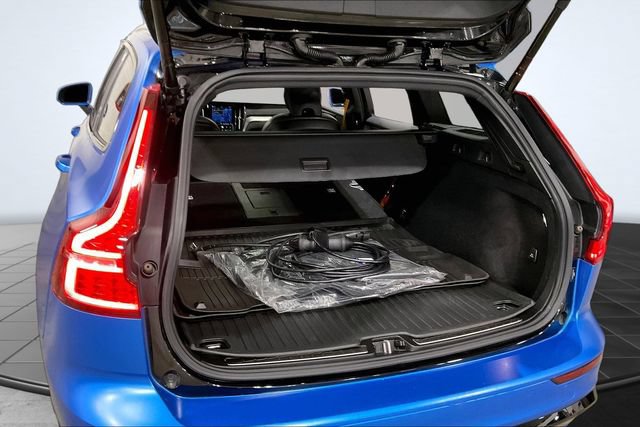 Certified 2024 Volvo V60 T8 Polestar w/ Protection Package AWD/4WD image 7