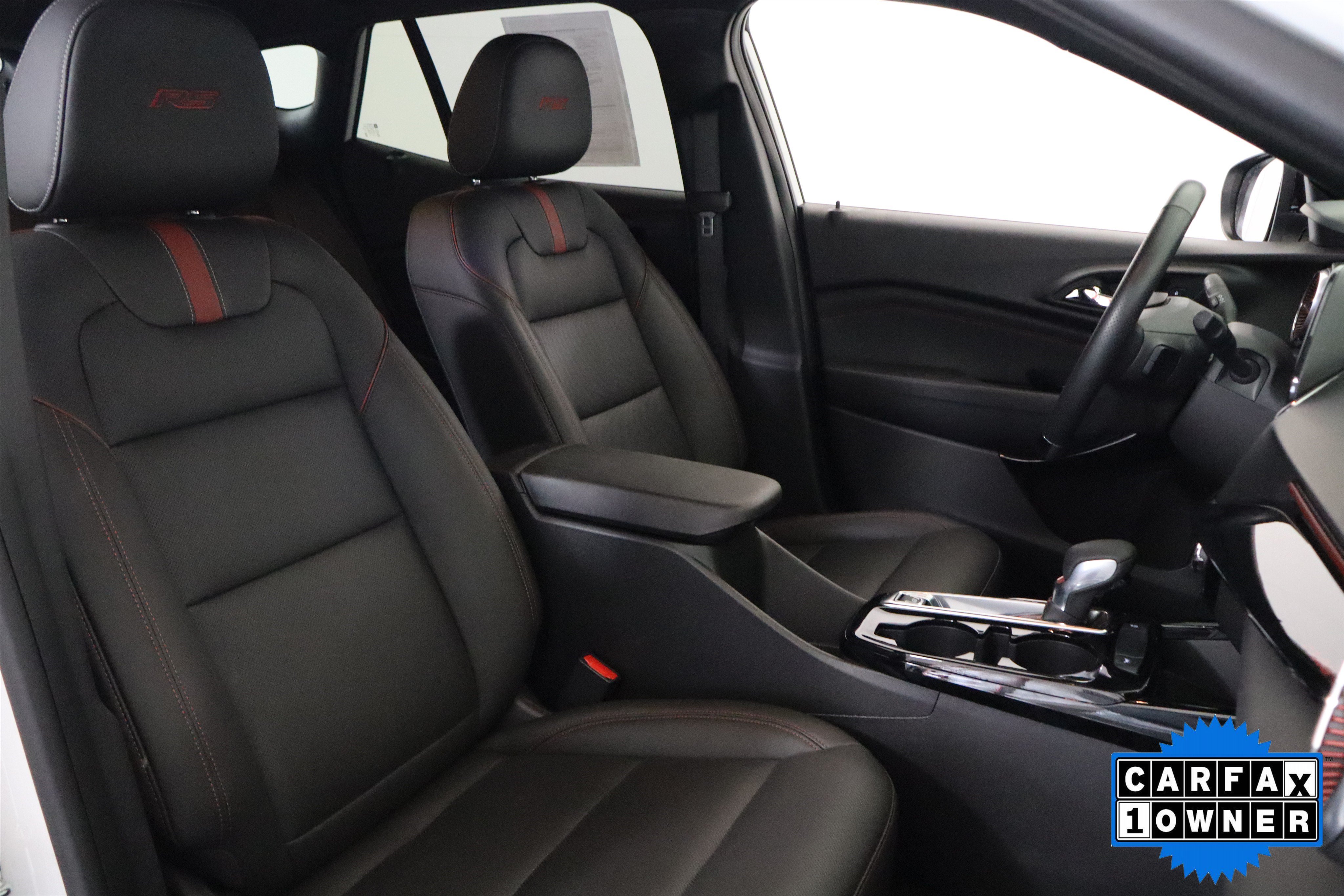 Used 2025 Chevrolet Trax RS w/ Driver Confidence Package FWD image 20