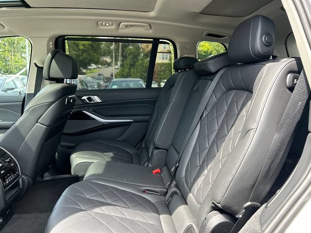 Used 2024 BMW X7 xDrive40i AWD/4WD image 23