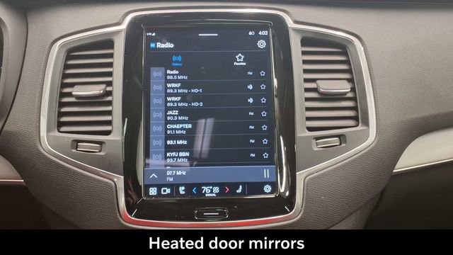 Used 2024 Volvo XC90 B5 Core image 29