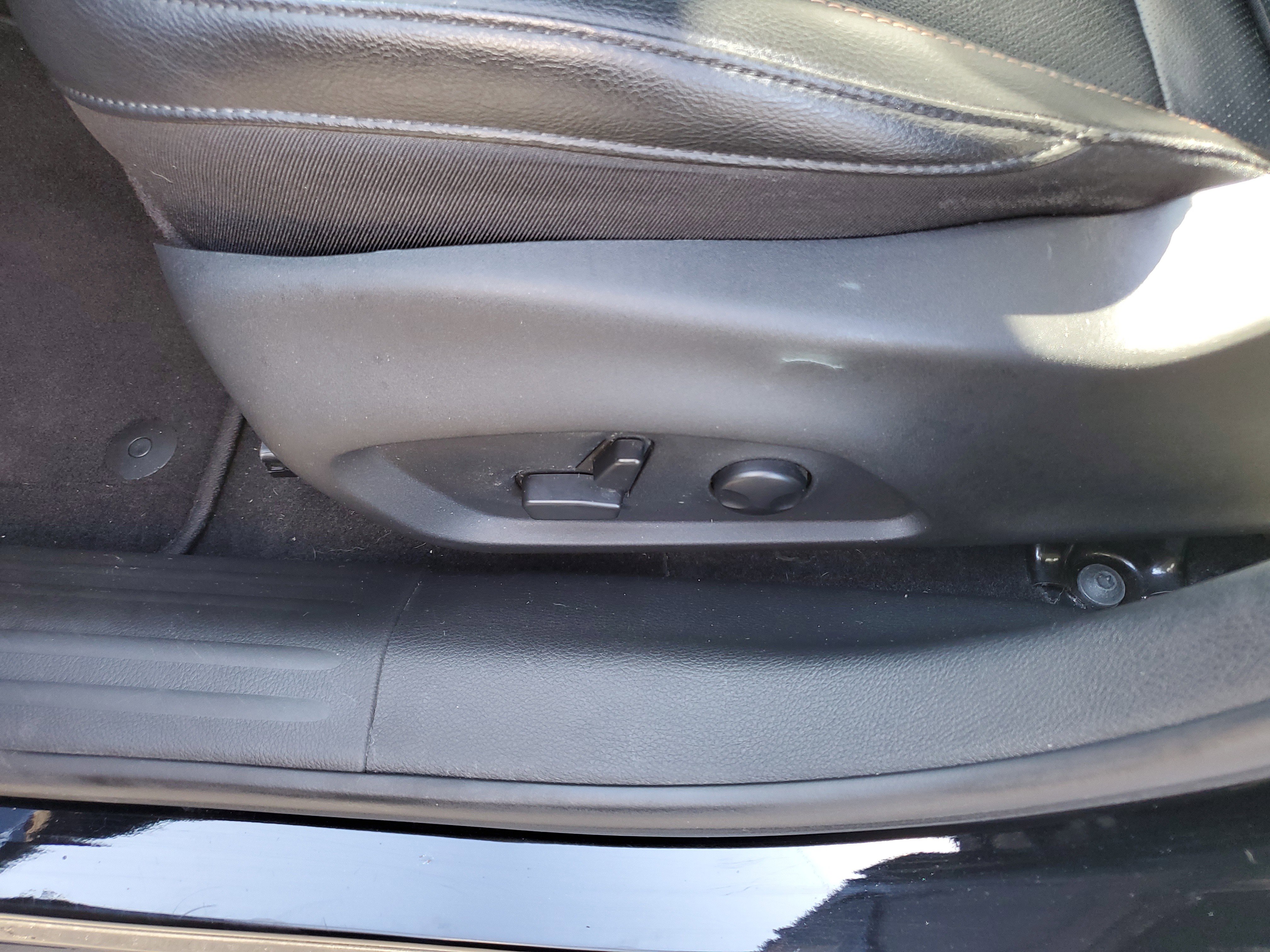 Used 2022 Jeep Compass Limited w/ Elite Group AWD/4WD image 14