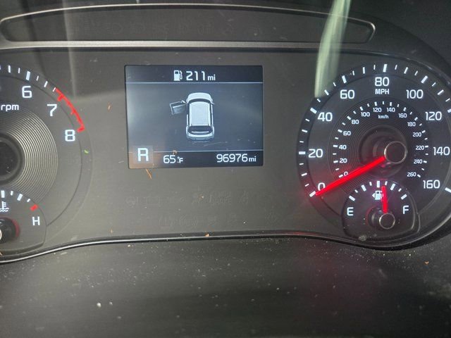 Used 2022 Kia Soul LX w/ Technology Package image 3