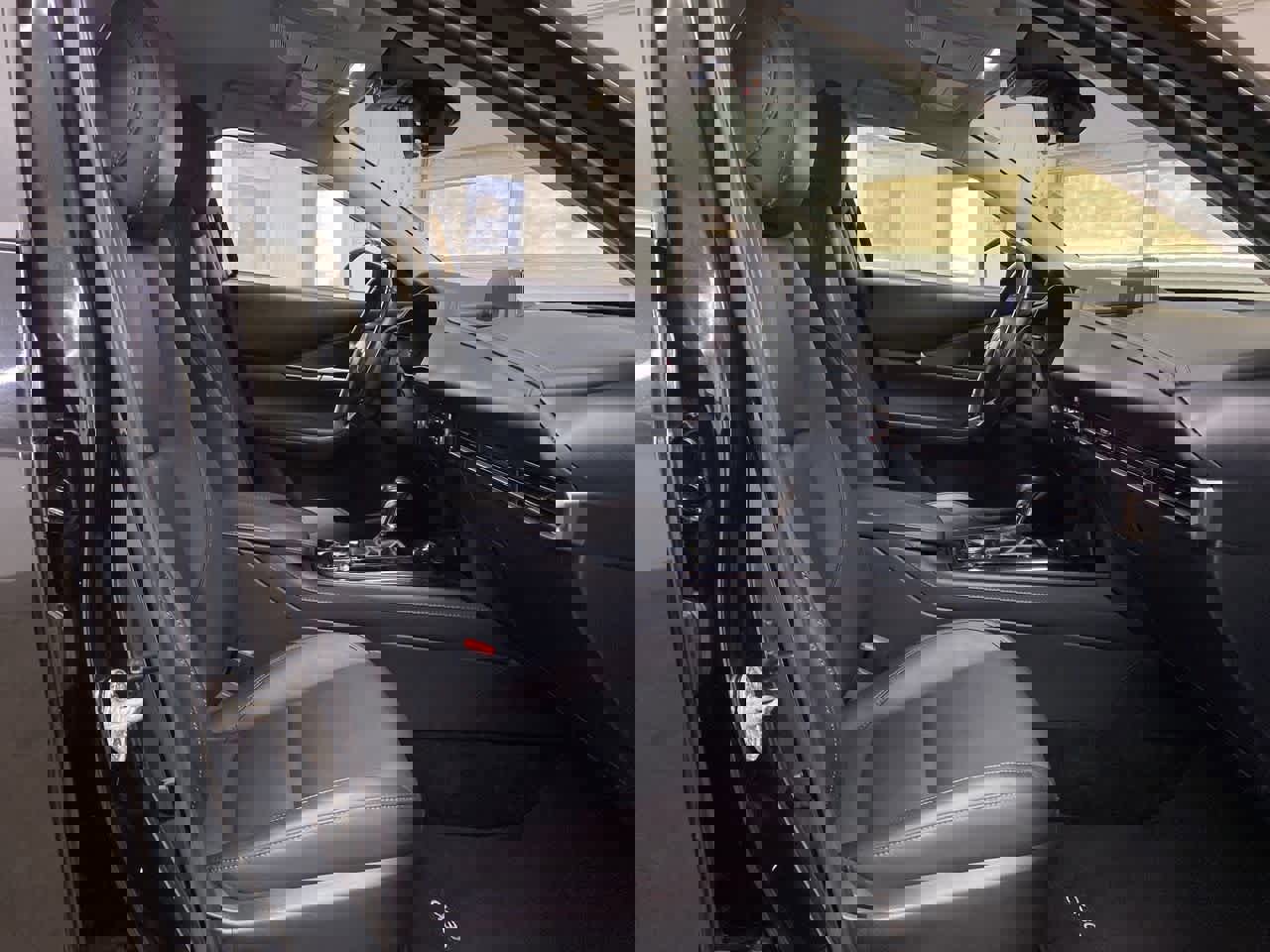 Used 2024 MAZDA CX-30 AWD 2.5 S w/ Select Sport Pkg image 18