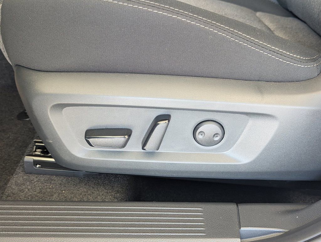 New 2026 Nissan Rogue SV image 19