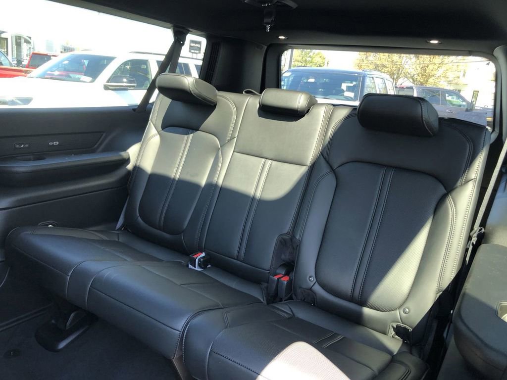 New 2026 Jeep Grand Wagoneer L 4WD image 20