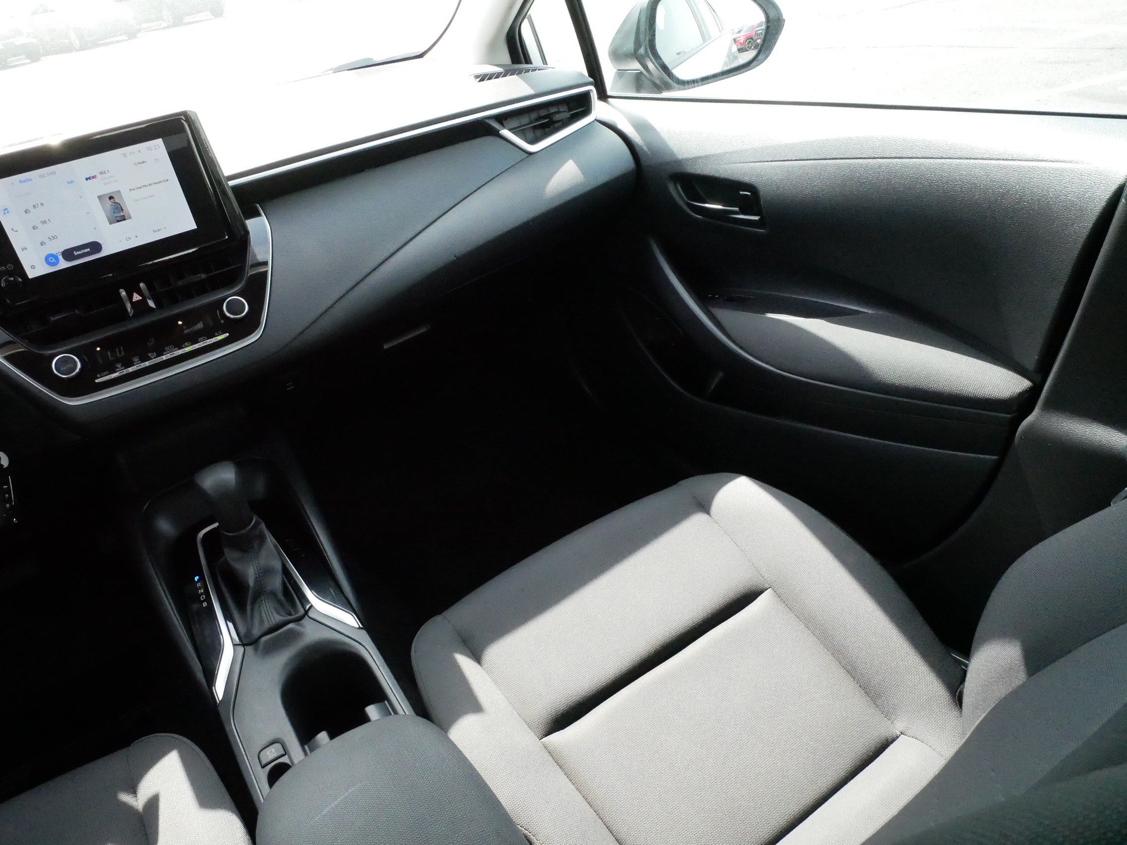 Certified 2024 Toyota Corolla LE FWD image 11