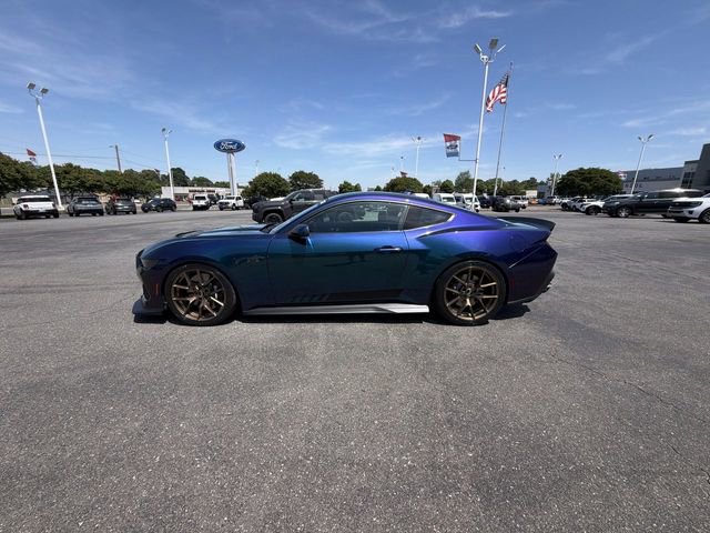 New 2026 Ford Mustang GT Premium w/ GT Performance Package RWD image 13