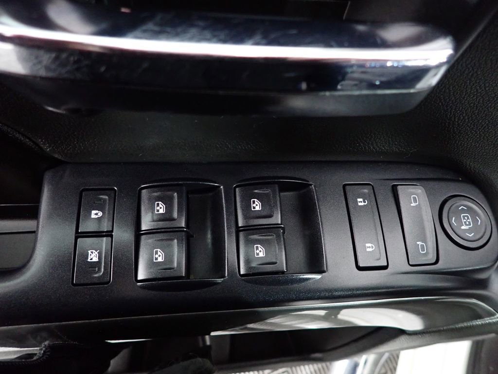 Used 2016 Chevrolet Silverado 1500 LT w/ All Star Edition image 17