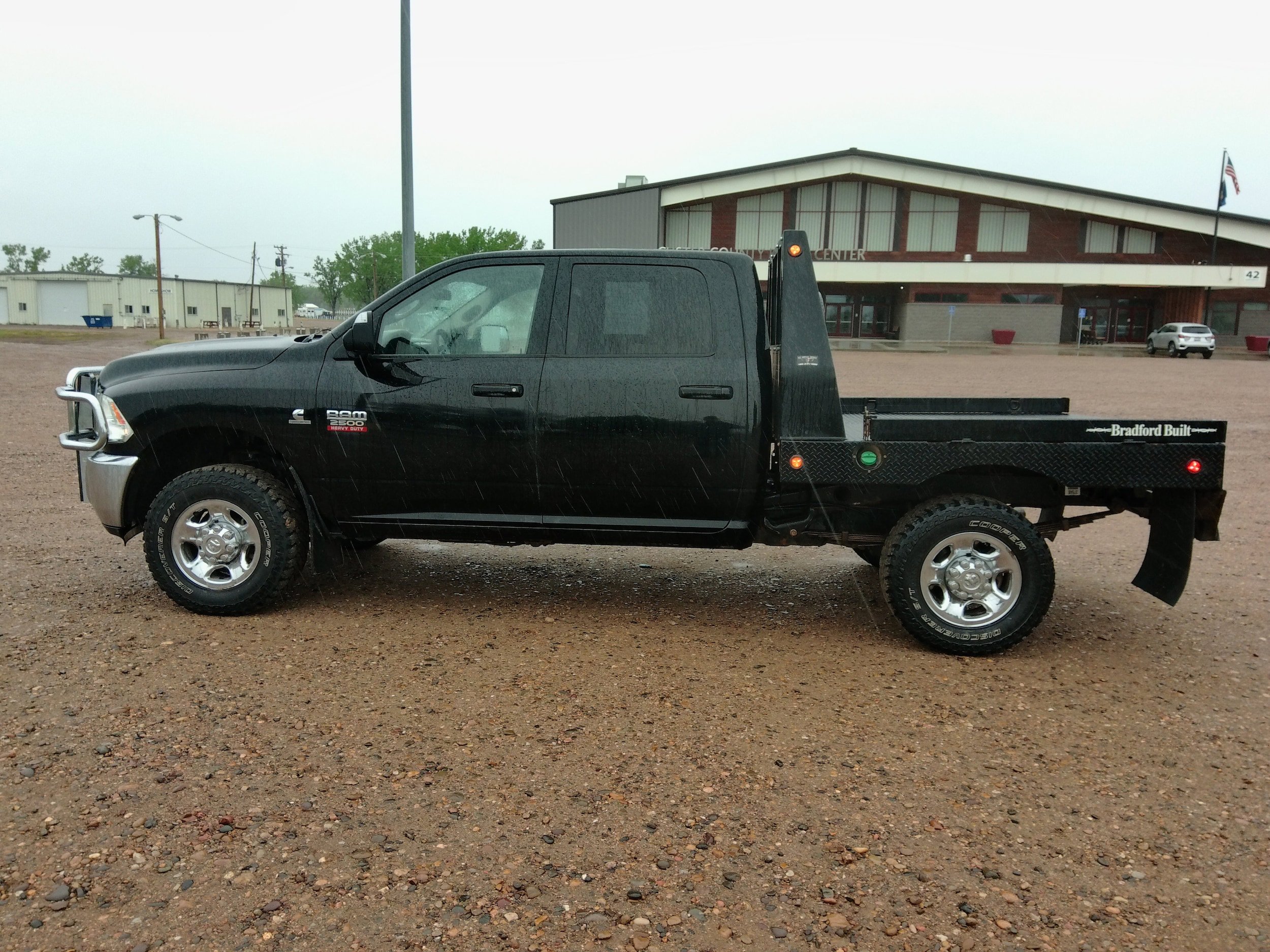 Used 2012 RAM 2500 ST w/ Chrome Appearance Group AWD/4WD image 11