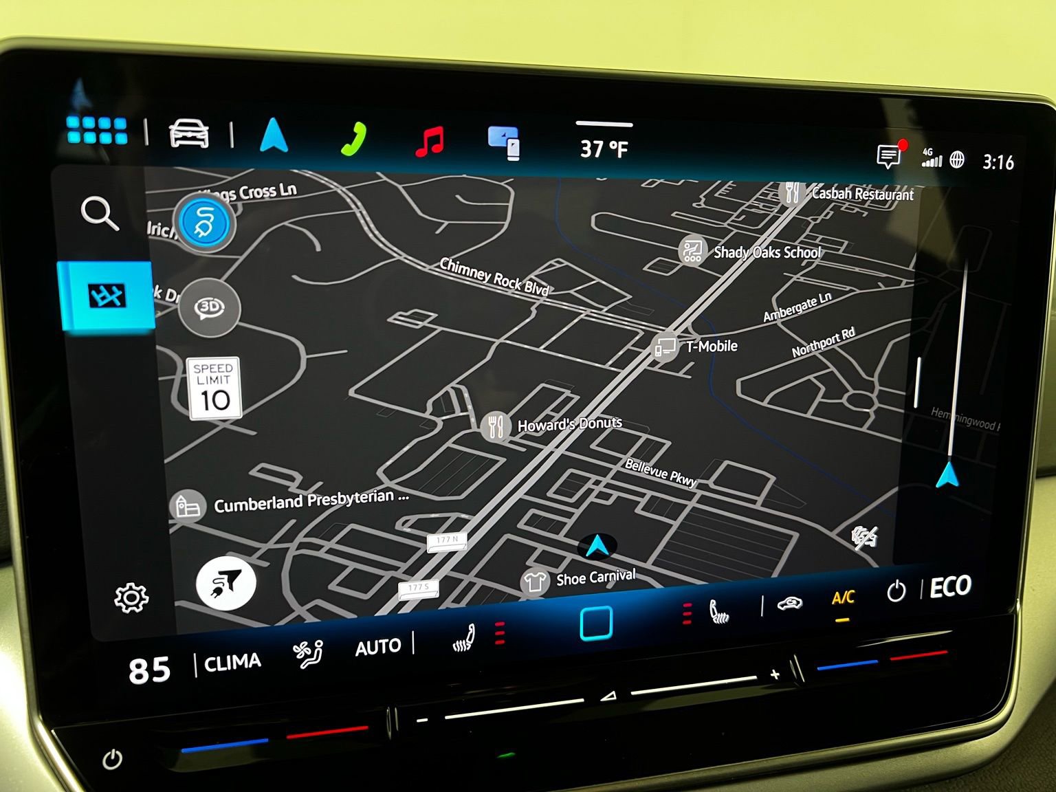 Used 2025 Volkswagen ID.4 Pro image 16