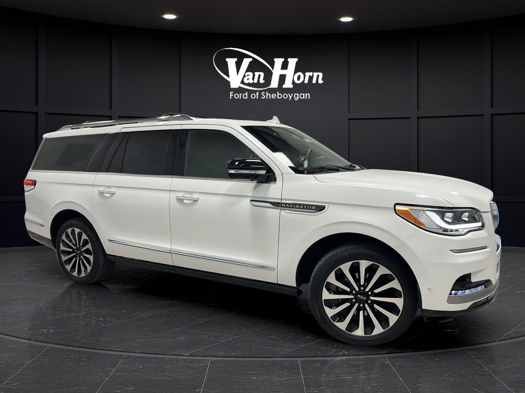 Used 2022 Lincoln Navigator L Reserve AWD/4WD video 1