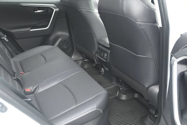 Used 2023 Toyota RAV4 Limited AWD/4WD image 19