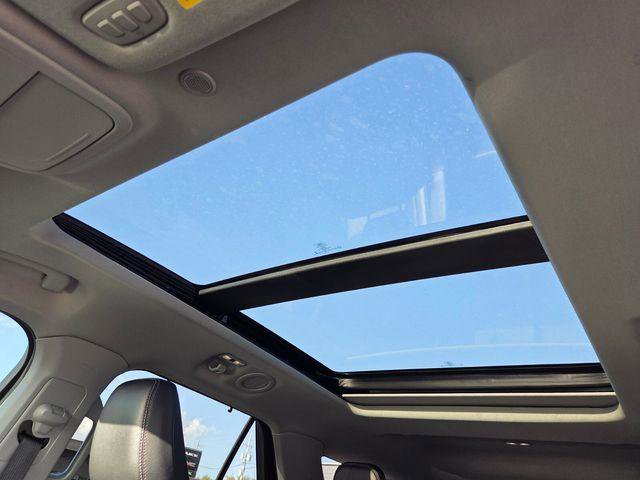 Used 2020 Ford Explorer Limited w/ Class III Trailer Tow Package image 45