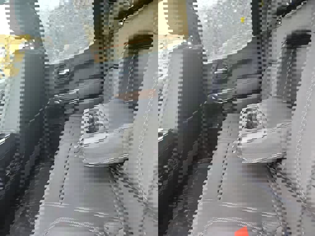 Used 2022 Chevrolet Silverado 1500 RST w/ All Star Edition Plus image 25