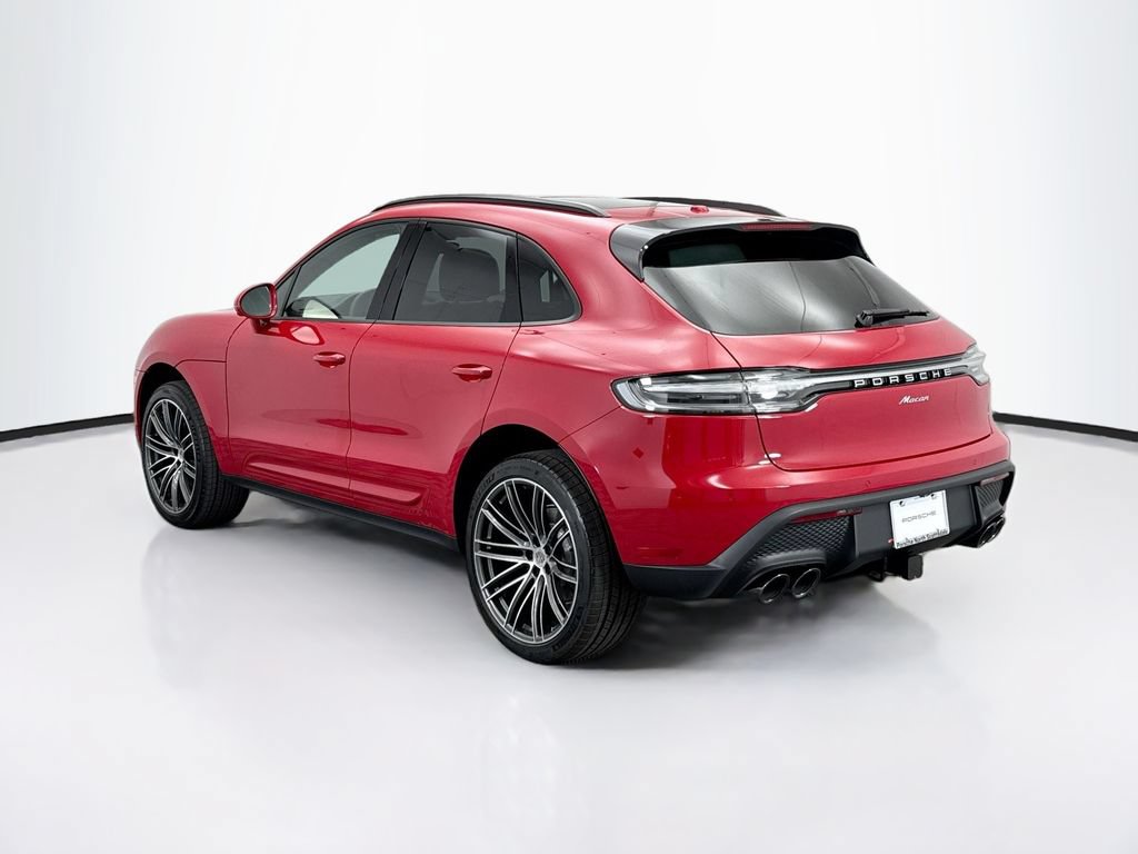 Used 2026 Porsche Macan AWD/4WD image 3