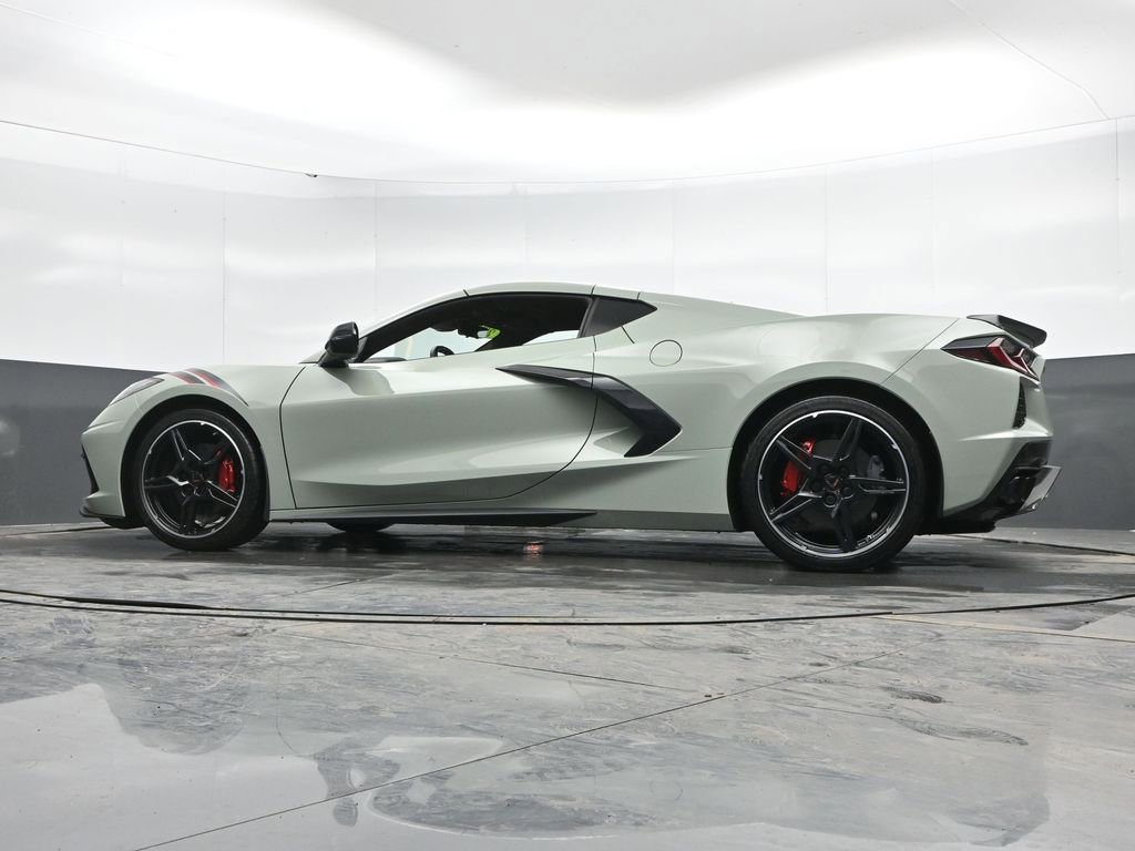 Used 2024 Chevrolet Corvette Stingray Preferred Cpe w/ 2LT image 39
