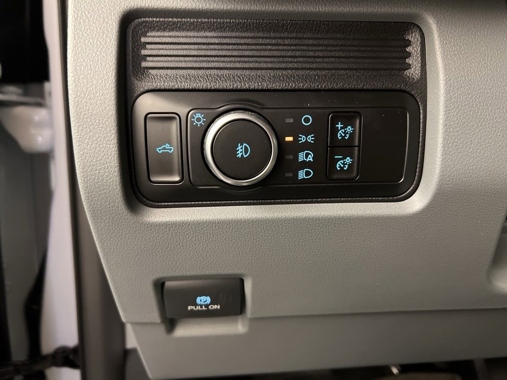 New 2026 Ford F250 XL w/ XL Chrome Package image 21