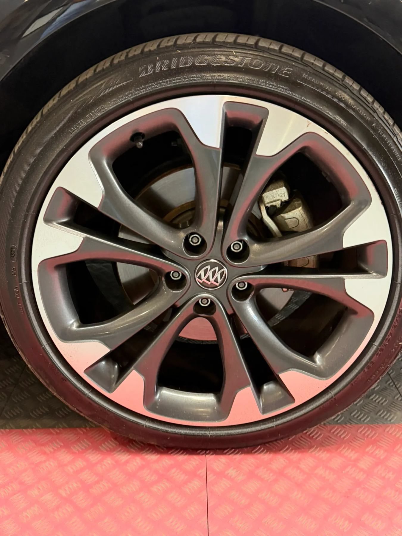 Used 2019 Buick Cascada Premium FWD image 33
