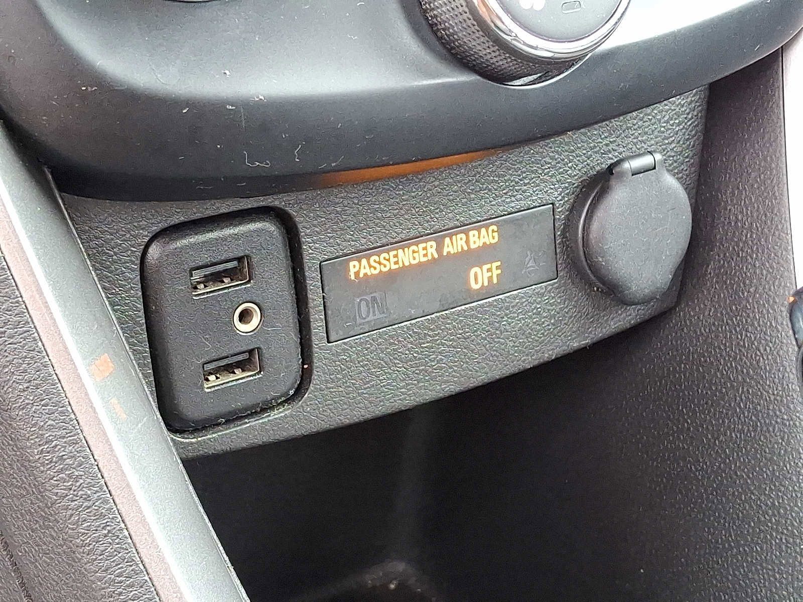 Used 2018 Chevrolet Trax LS image 24