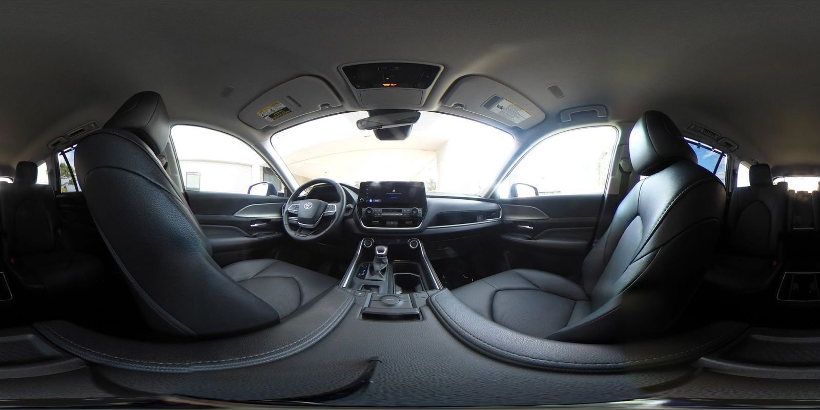 Used 2025 Toyota Grand Highlander FWD image 43