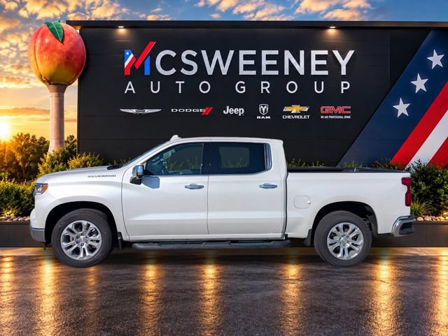 Used 2024 Chevrolet Silverado 1500 LTZ w/ Technology Package RWD image 2