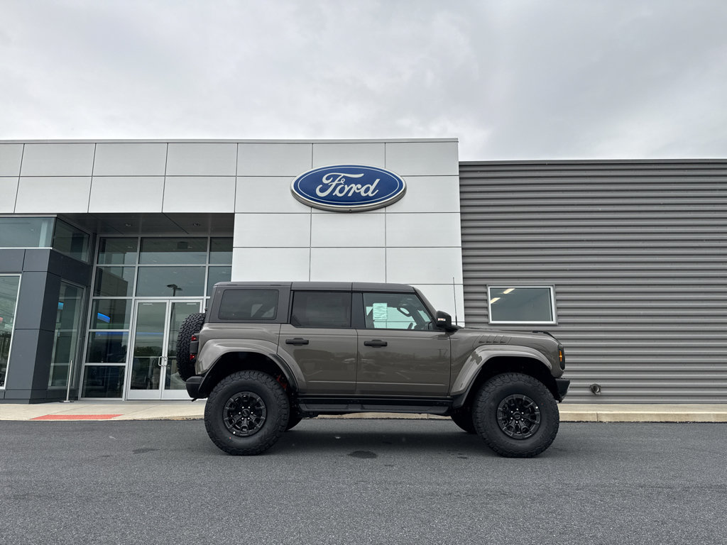 New 2026 Ford Bronco Raptor w/ Interior Carbon Fiber Pack AWD/4WD image 2