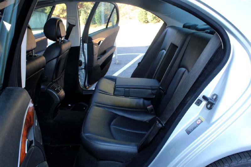 Used 2008 Mercedes-Benz E 350 Sedan image 9