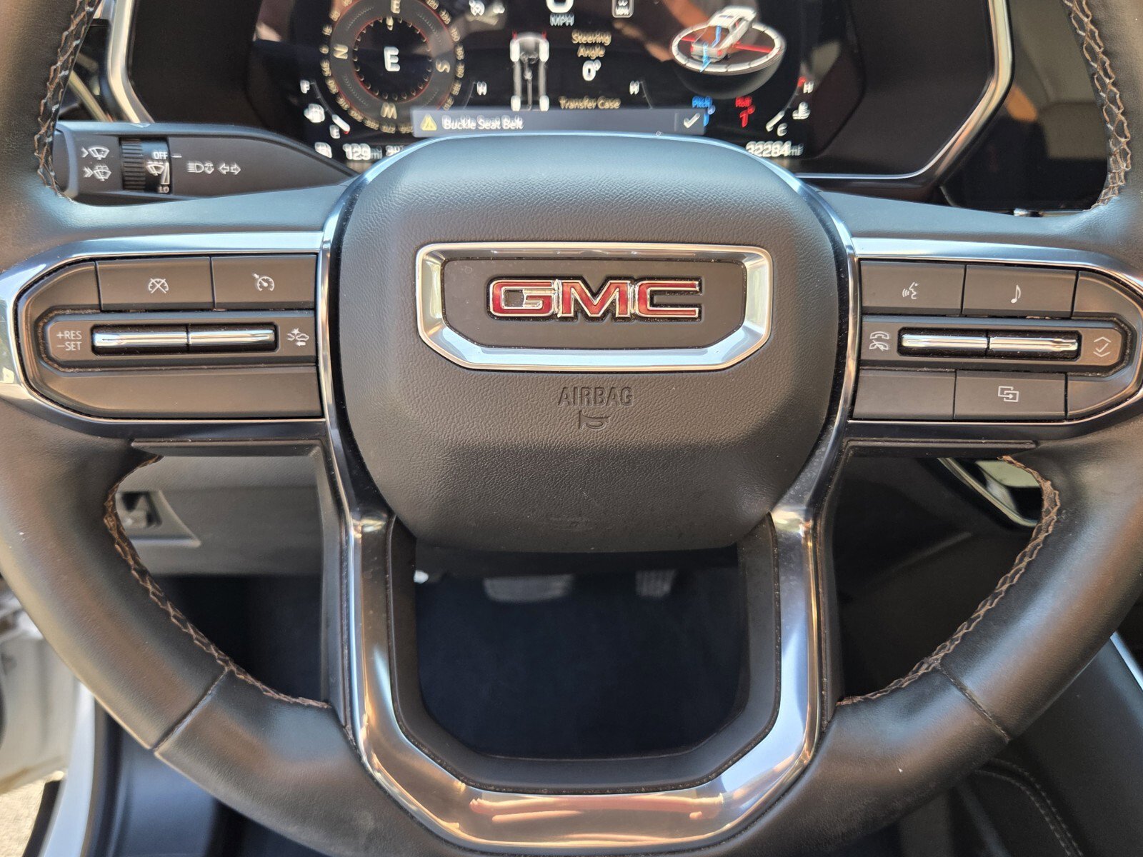 Certified 2024 GMC Canyon AT4 w/ Canyon Safety Plus Package AWD/4WD image 33