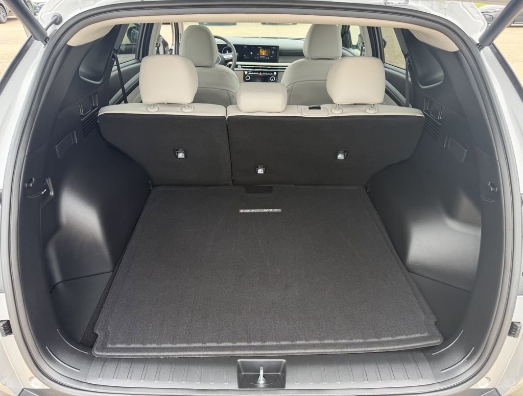 Used 2026 Hyundai Tucson SEL FWD image 30