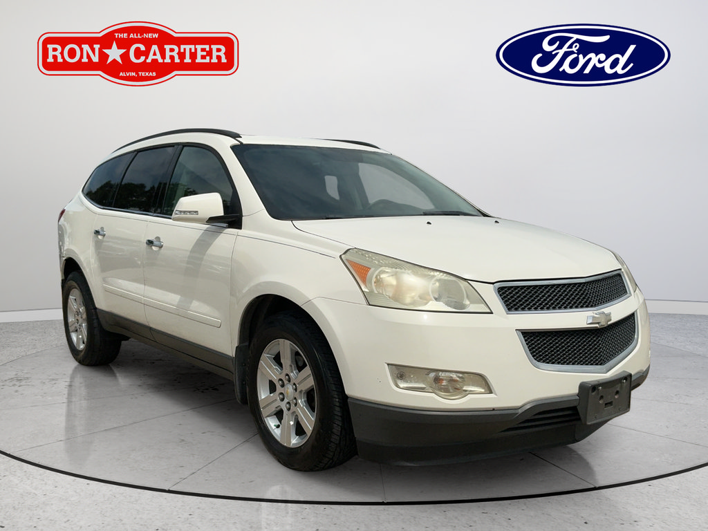 Used 2011 Chevrolet Traverse LT w/ Personal Connectivity Package FWD image 1