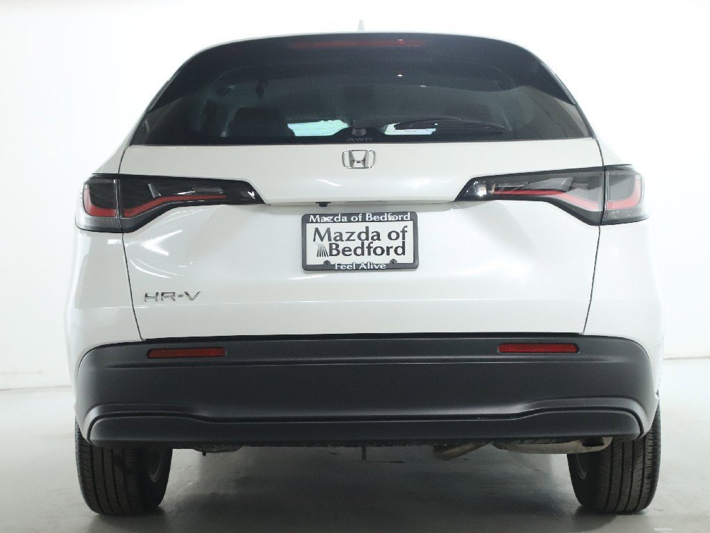 Used 2023 Honda HR-V LX image 41