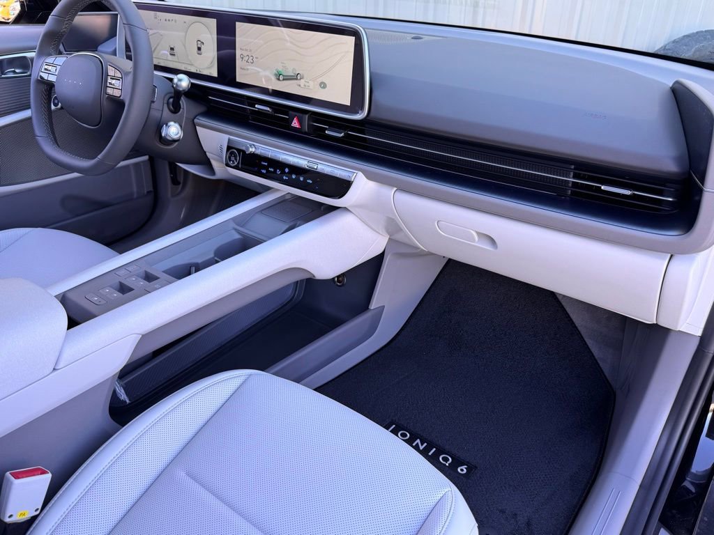 New 2025 Hyundai Ioniq 6 Limited image 19