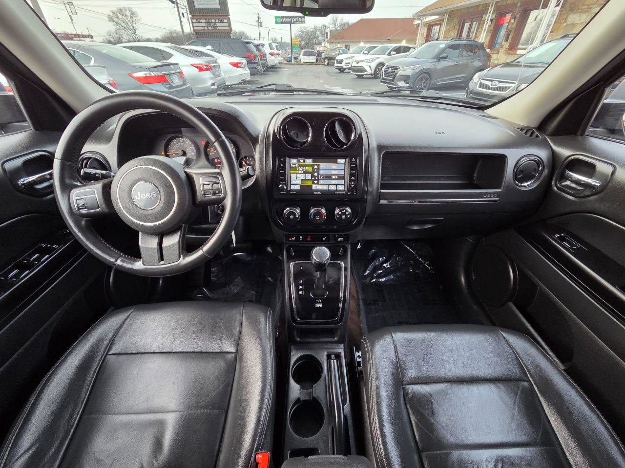 Used 2015 Jeep Patriot High Altitude image 21