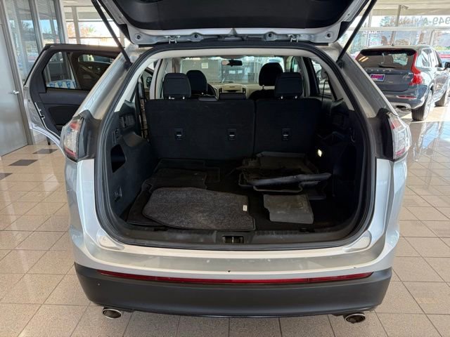 Used 2017 Ford Edge SE image 22