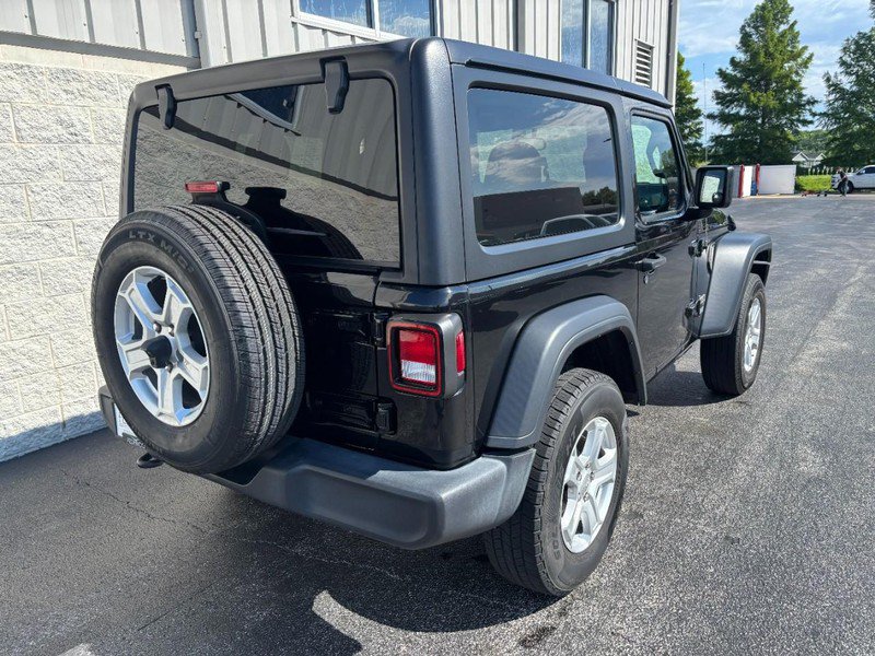 Used 2020 Jeep Wrangler Sport AWD/4WD image 3