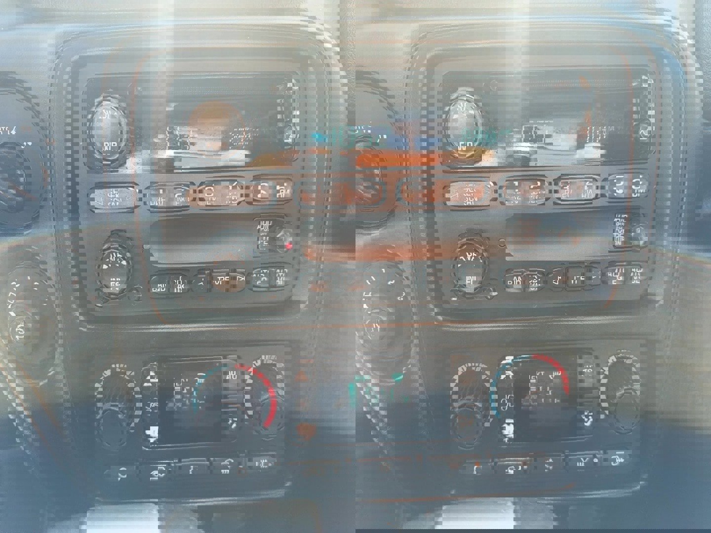 Used 2008 Chevrolet TrailBlazer LT w/ Sun And Sound Package AWD/4WD image 24