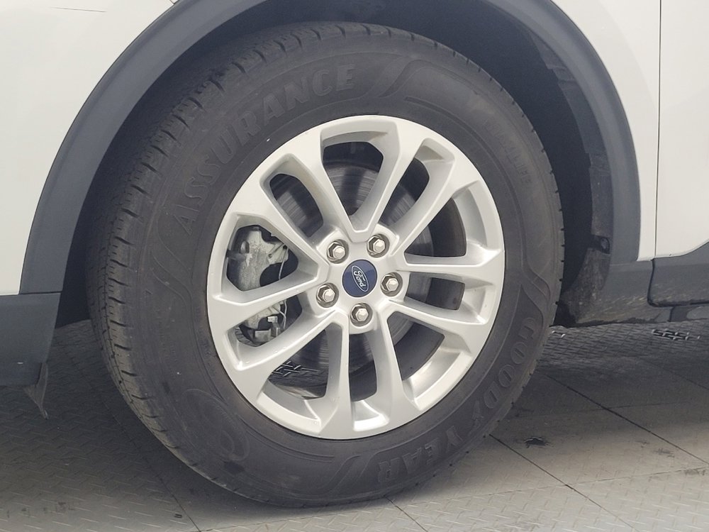 Used 2022 Ford Escape SE FWD image 31