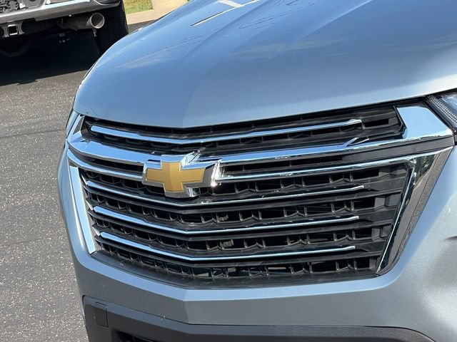 Used 2023 Chevrolet Traverse LT w/ LPO, Cargo Package AWD/4WD image 44