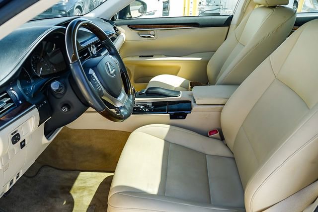 Used 2013 Lexus ES 350 w/ Premium Pkg image 20
