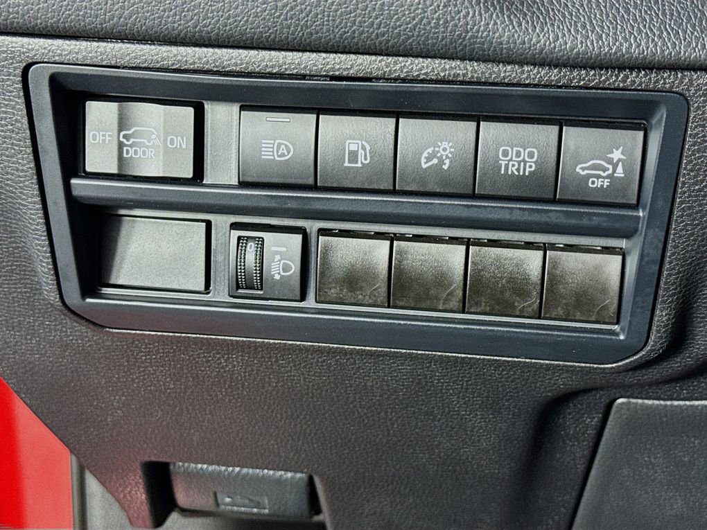 Used 2025 Toyota Sequoia SR5 image 14