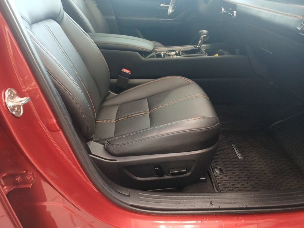 Used 2024 MAZDA CX-50 AWD 2.5 S w/ Weather Package image 17