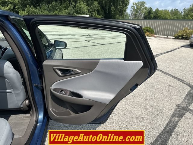 Used 2024 Chevrolet Malibu LS FWD image 30