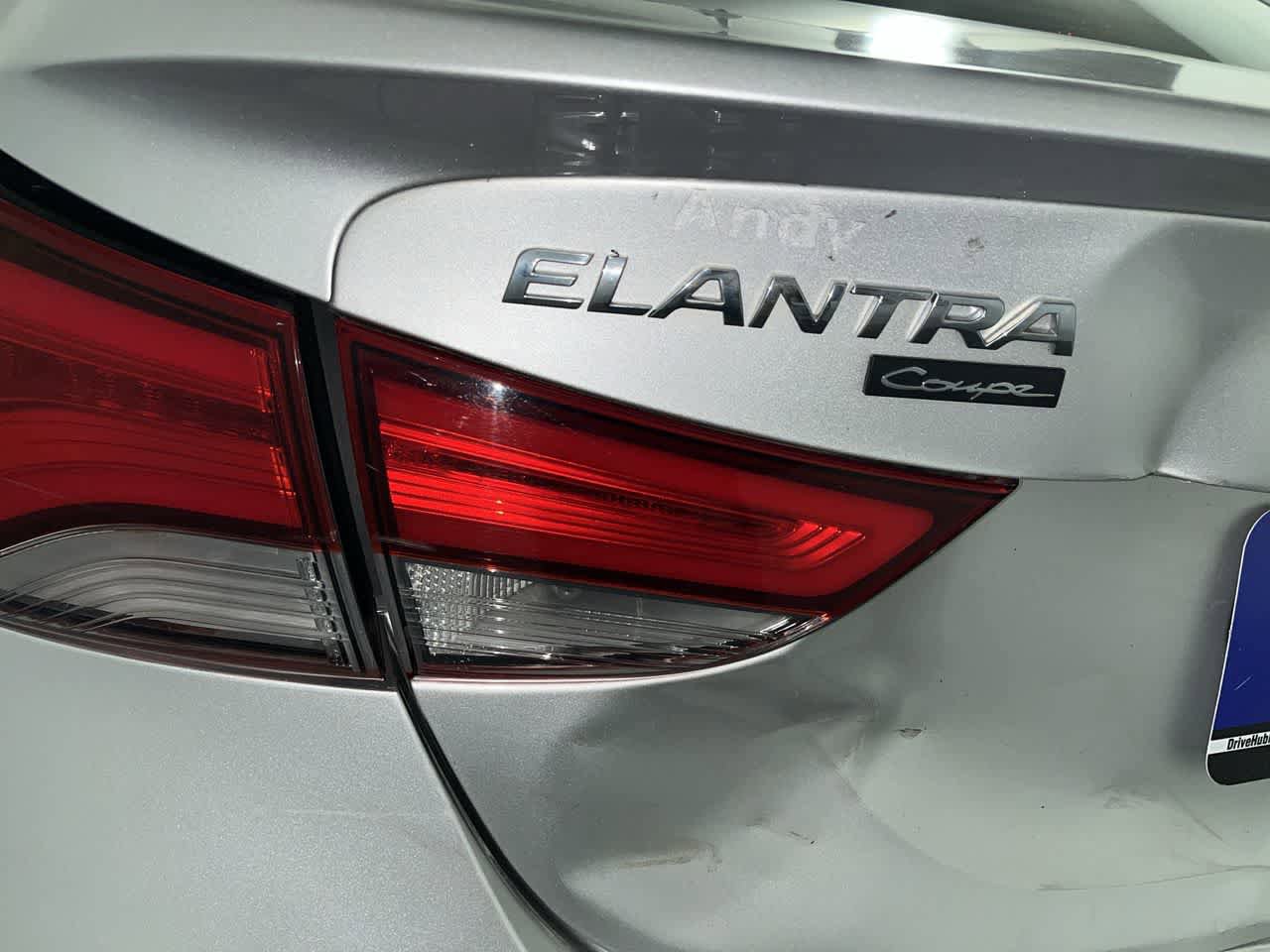 Used 2014 Hyundai Elantra w/ Option Group 2 FWD image 11