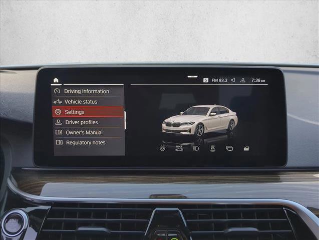 Used 2021 BMW 530i w/ Premium Package image 21