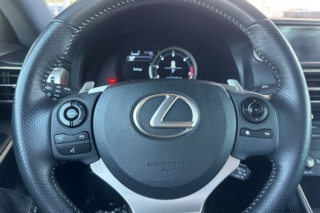 Used 2015 Lexus IS 350 w/ F-Sport Package RWD image 21