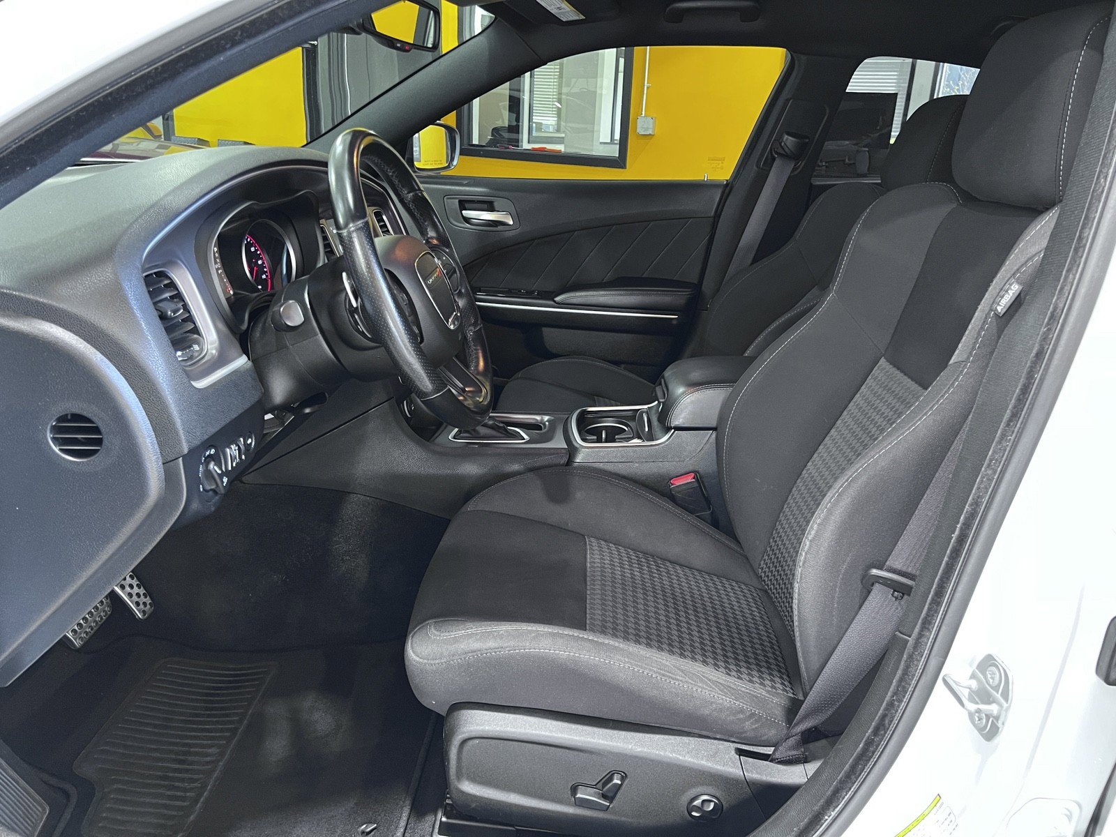 Used 2019 Dodge Charger GT image 15