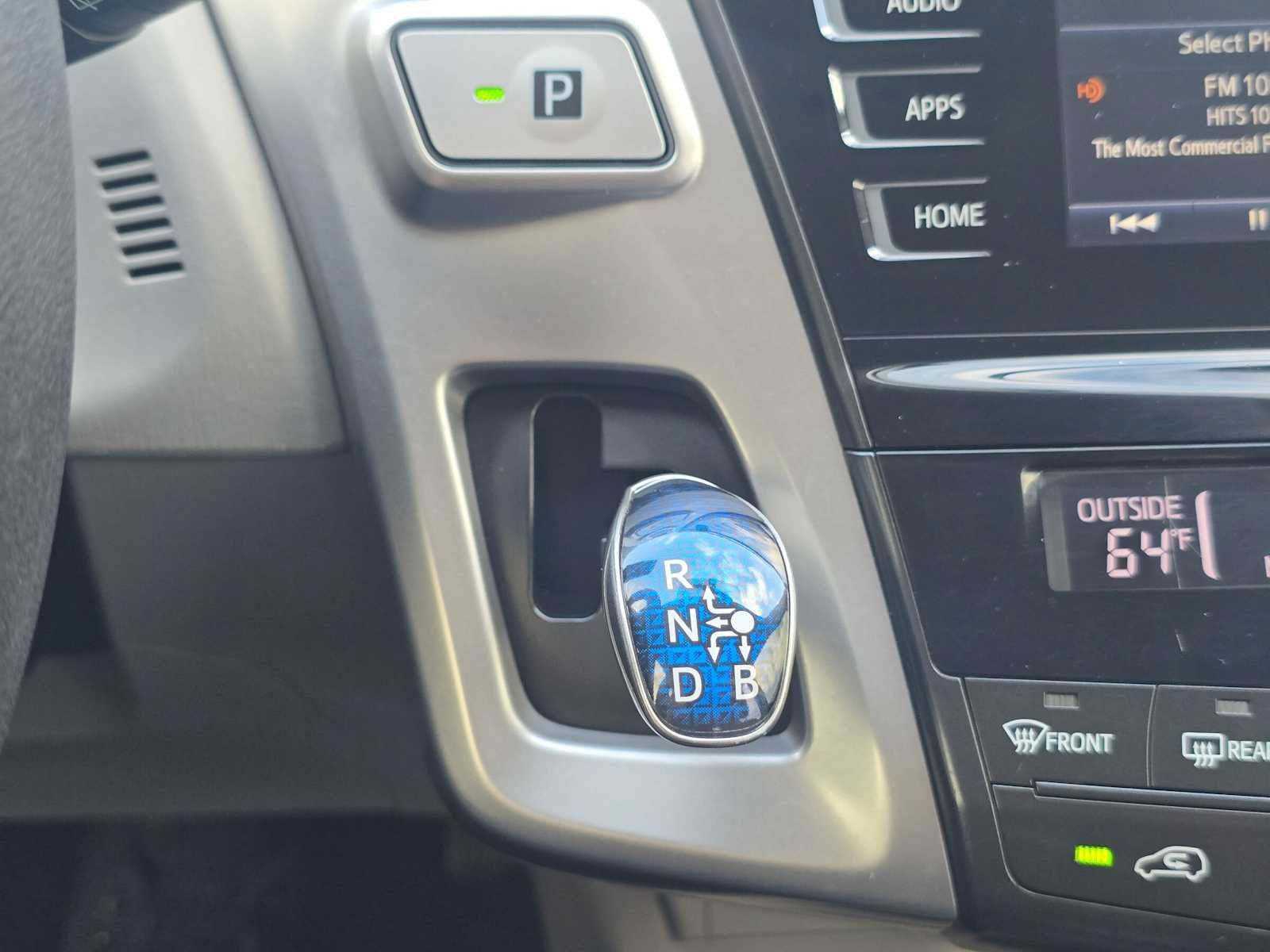 Used 2015 Toyota Prius V Three FWD image 28